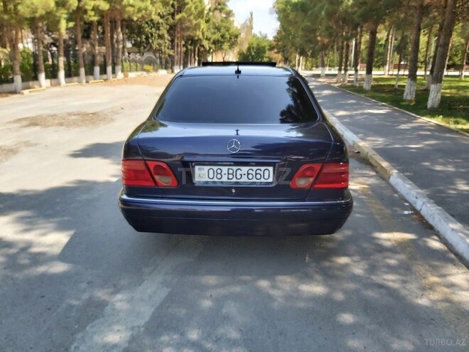 Mercedes E 230 1997, 353,000 km - 2.3 л - Sumqayıt