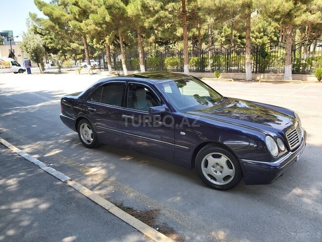 Mercedes E 230 1997, 353,000 km - 2.3 л - Sumqayıt