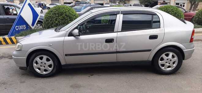 Opel Astra 2000, 220,000 km - 1.6 l - Bakı