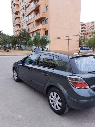 Opel Astra 2009, 183,000 km - 1.4 l - Bakı