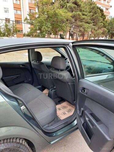 Opel Astra 2009, 183,000 km - 1.4 l - Bakı