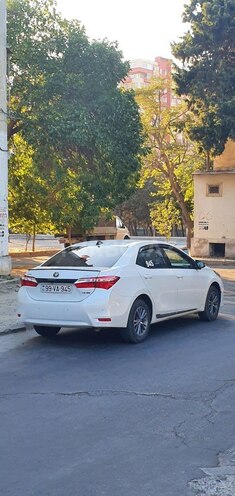 Toyota Corolla 2014, 97,500 km - 1.6 l - Bakı