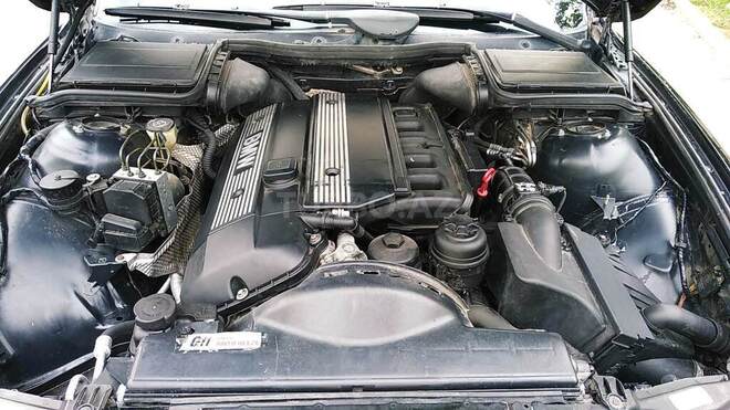 BMW 525 2000, 450,000 km - 2.5 l - Bakı