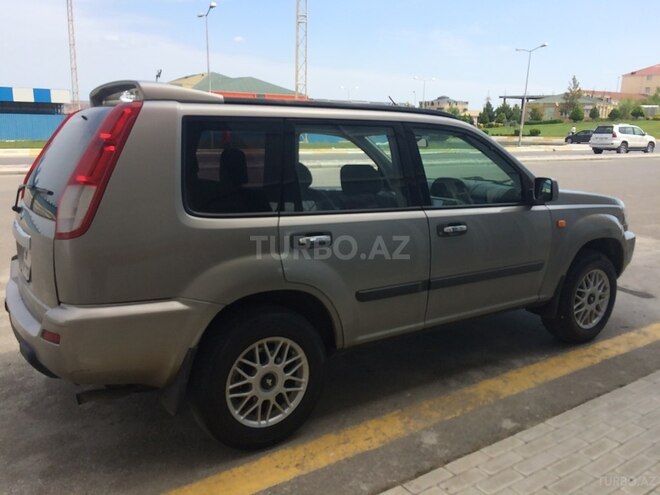 Nissan X-Trail 2000, 295,000 km - 2.0 l - Bakı