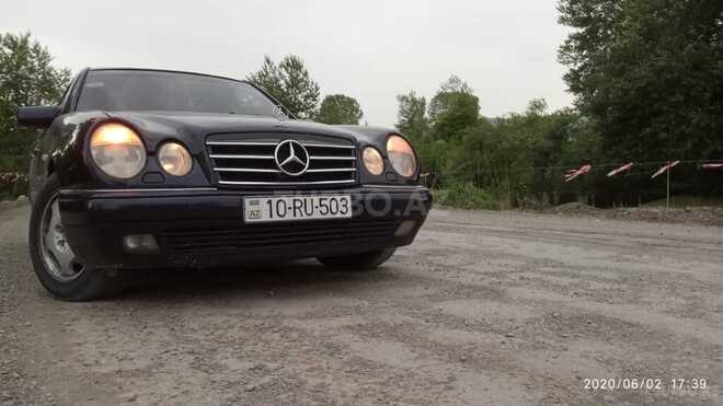 Mercedes E 230 1995, 312,100 km - 2.3 l - Bərdə