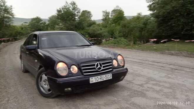Mercedes E 230 1995, 312,100 km - 2.3 l - Bərdə