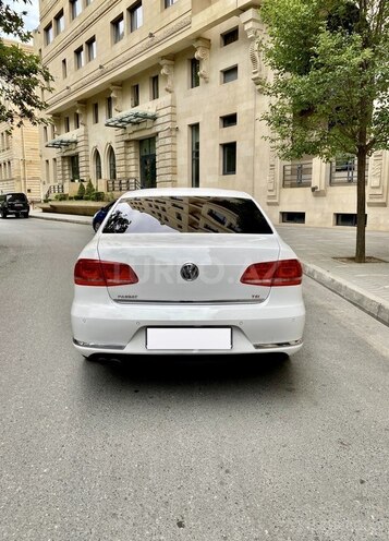 Volkswagen Passat 2014, 123,000 km - 1.8 l - Bakı