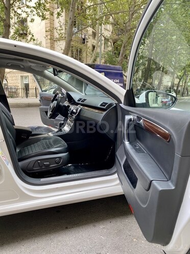 Volkswagen Passat 2014, 123,000 km - 1.8 l - Bakı