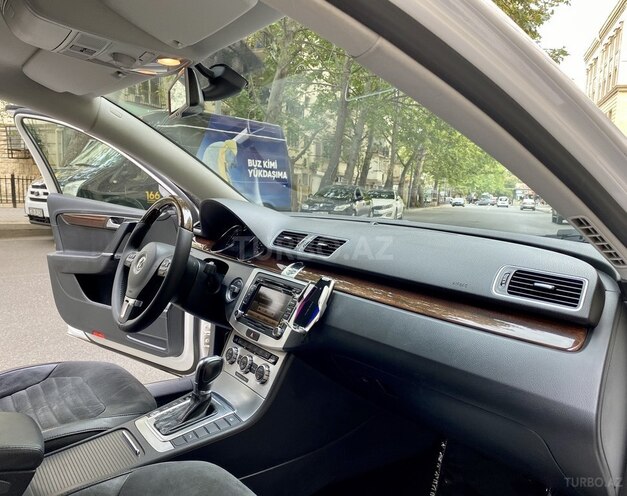 Volkswagen Passat 2014, 123,000 km - 1.8 l - Bakı