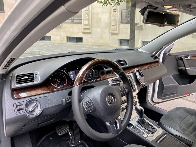 Volkswagen Passat 2014, 123,000 km - 1.8 l - Bakı