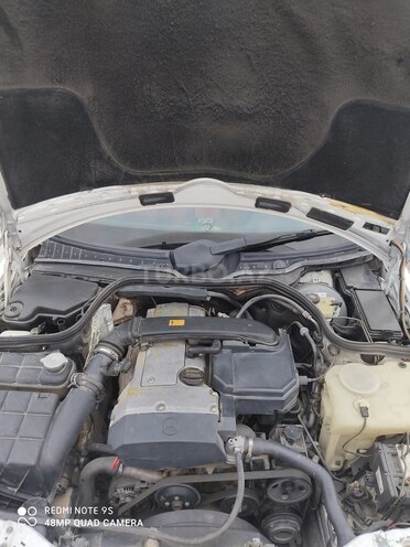 Mercedes C 230 1996, 294,000 km - 2.3 l - Bakı