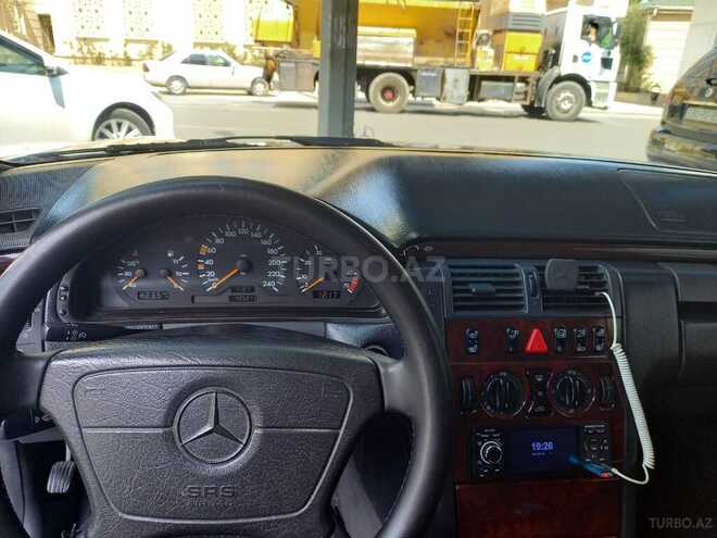 Mercedes E 230 1997, 406,030 km - 2.3 l - Bakı