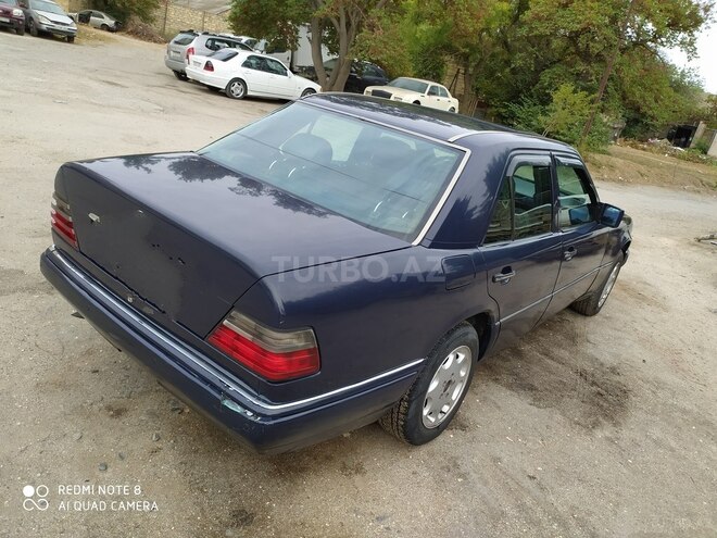 Mercedes E 200 1994, 662,800 km - 2.0 l - Bakı