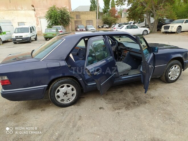 Mercedes E 200 1994, 662,800 km - 2.0 l - Bakı