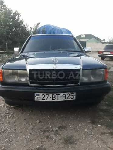Mercedes 190 1987, 300,000 km - 2.6 l - Xaçmaz