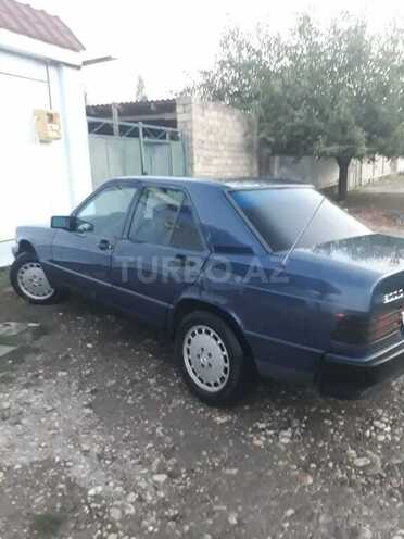 Mercedes 190 1987, 300,000 km - 2.6 l - Xaçmaz