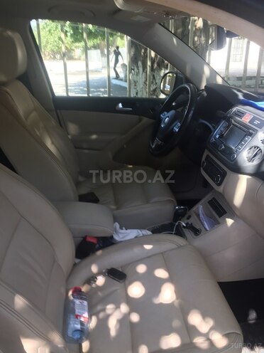Volkswagen Tiguan 2011, 128,000 km - 2.0 l - Bakı