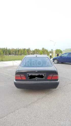 Mercedes E 200 1997, 400,000 km - 2.0 l - Sumqayıt