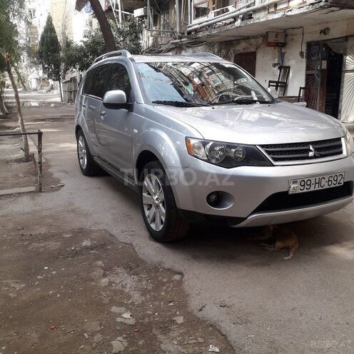 Mitsubishi Outlander 2008, 245,000 km - 2.4 l - Bakı