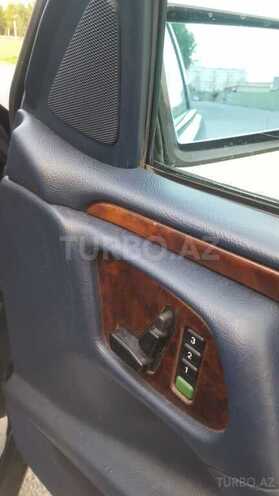 Mercedes E 200 1997, 400,000 km - 2.0 l - Sumqayıt