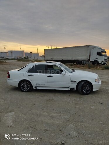 Mercedes C 230 1996, 294,000 km - 2.3 l - Bakı