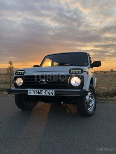 LADA (VAZ) Niva 2009, 147,000 km - 1.7 l - Masallı