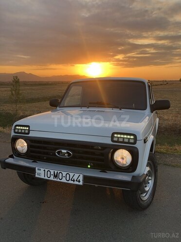 LADA (VAZ) Niva 2009, 147,000 km - 1.7 l - Masallı