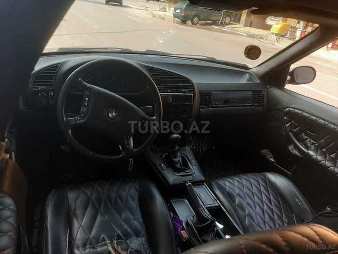 BMW 318 1992, 255,144 km - 1.8 l - Bakı