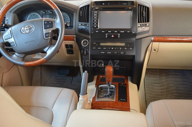 Toyota Land Cruiser 2013, 101,000 km - 4.0 l - Bakı