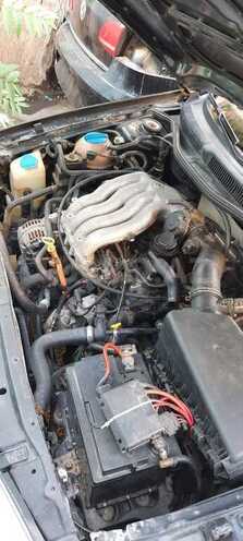 Volkswagen Jetta 1998, 1,900 km - 1.6 л - Bakı