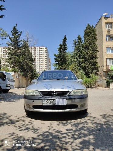 Opel Vectra 1996, 300,000 km - 2.0 l - Bakı