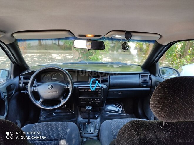 Opel Vectra 1996, 300,000 km - 2.0 l - Bakı
