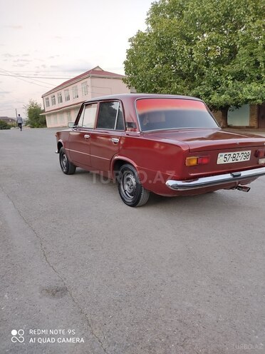 LADA (VAZ) 21011 1984, 100,000 km - 1.5 л - Şamaxı
