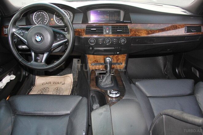 BMW 530 2003, 228,000 km - 3.0 l - Bakı