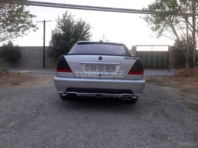Mercedes C 220 1999, 280,000 km - 2.2 l - Bakı