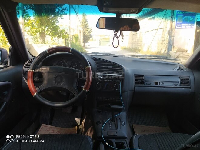 BMW 320 1993, 213,300 km - 2.0 l - Bakı