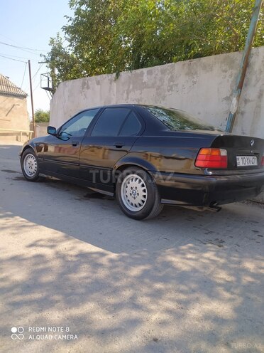 BMW 320 1993, 213,300 km - 2.0 l - Bakı