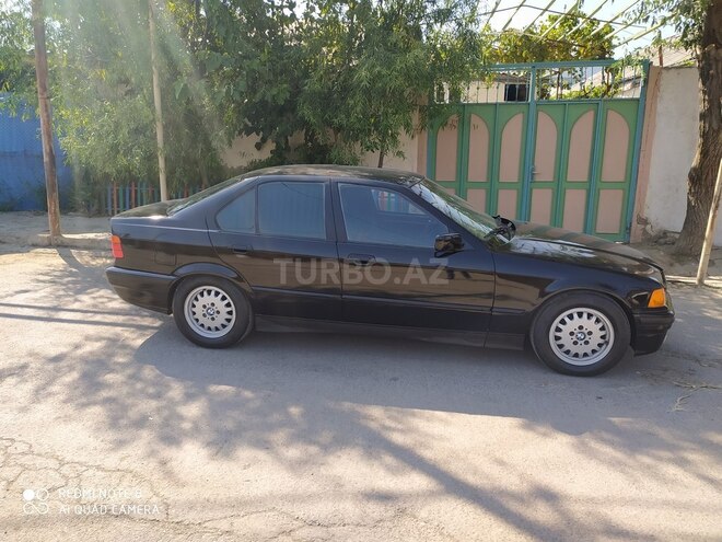 BMW 320 1993, 213,300 km - 2.0 l - Bakı