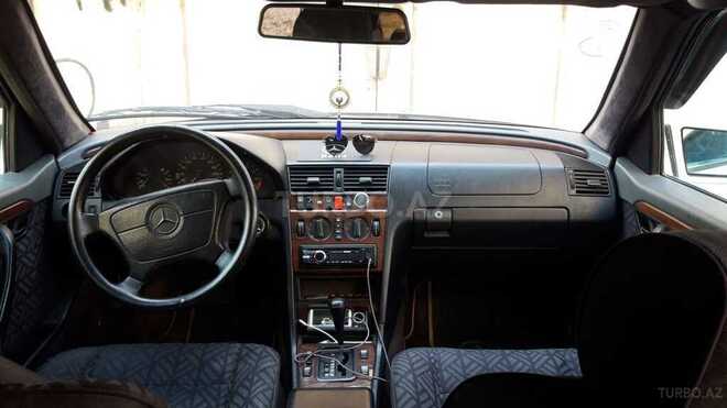 Mercedes C 220 1994, 410,000 km - 2.2 l - Bakı