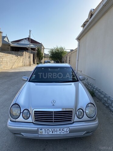 Mercedes E 240 1999, 491,000 km - 2.4 л - Bakı