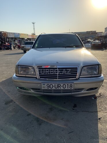 Mercedes C 220 2000, 320,000 km - 2.2 l - Bakı