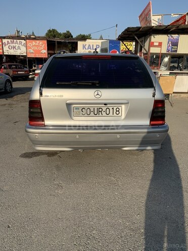 Mercedes C 220 2000, 320,000 km - 2.2 l - Bakı