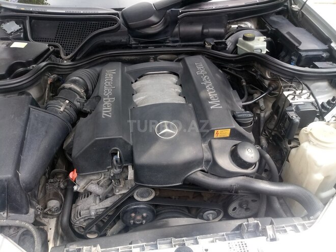Mercedes E 240 1998, 280,000 km - 2.4 l - Mingəçevir
