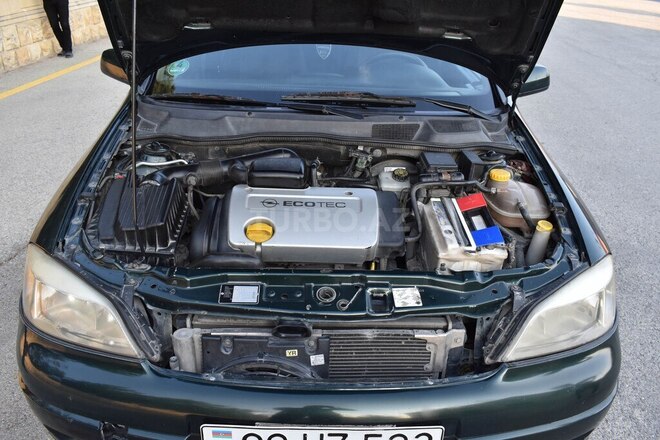 Opel Astra 1998, 305,000 km - 1.6 l - Şamaxı