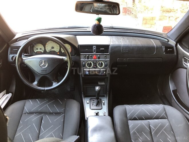 Mercedes C 220 2000, 280,000 km - 2.2 l - Cəlilabad