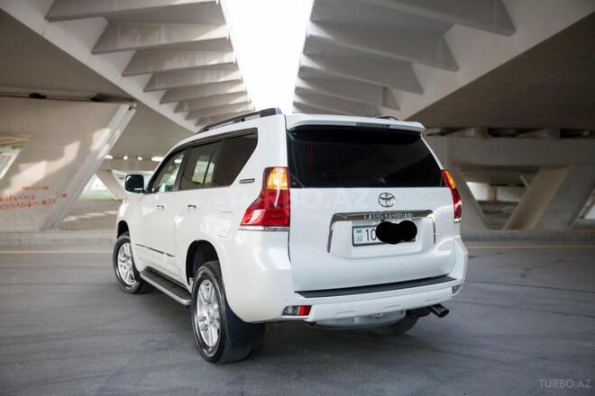 Toyota Prado 2012, 180,000 km - 4.0 л - Bakı