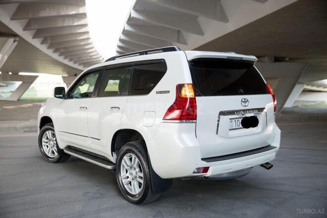 Toyota Prado 2012, 180,000 km - 4.0 л - Bakı