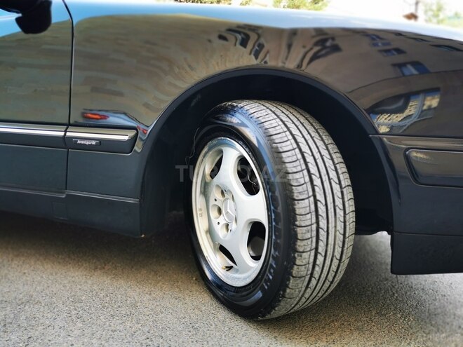 Mercedes E 320 2000, 285,000 km - 3.2 l - Bakı