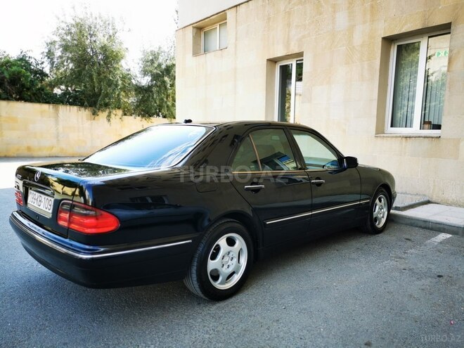 Mercedes E 320 2000, 285,000 km - 3.2 l - Bakı