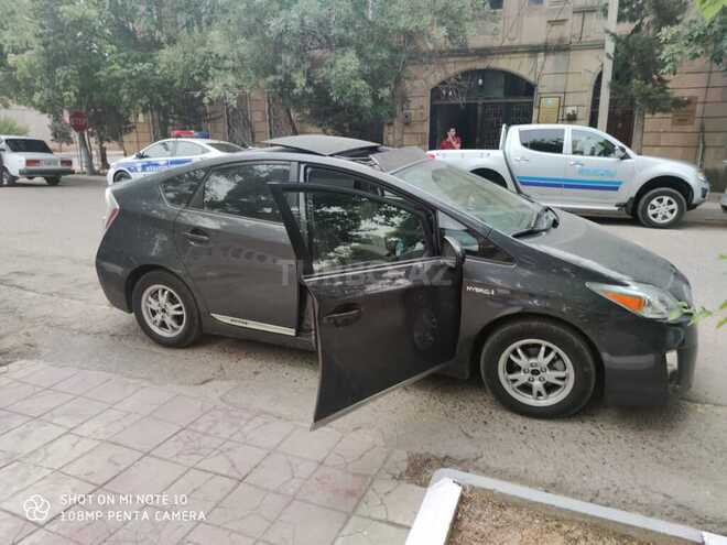 Toyota Prius 2011, 175,325 km - 1.8 l - Bakı